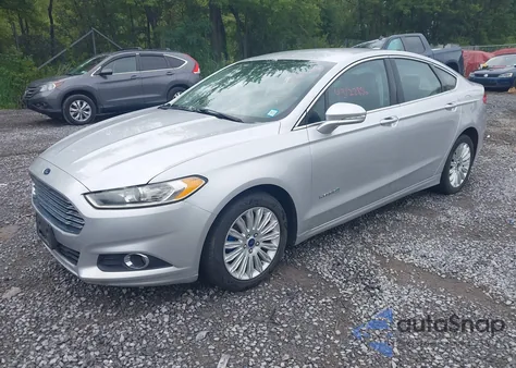 2014 Ford Fusion Se Hybrid from USA, damaged, VIN 3FA6P0LU0ER177813